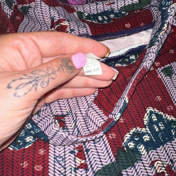 Festive Christmas Leggings - Picture 6 of 8